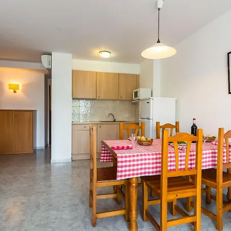 Comte De Empuries - Apt D Empuriabrava