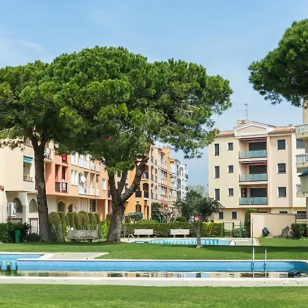 Comte De Empuries - Apt D Apartamento *